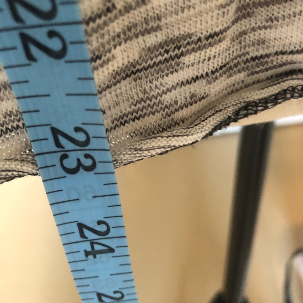 Hem & Thread Henley - Picture 5 of 8